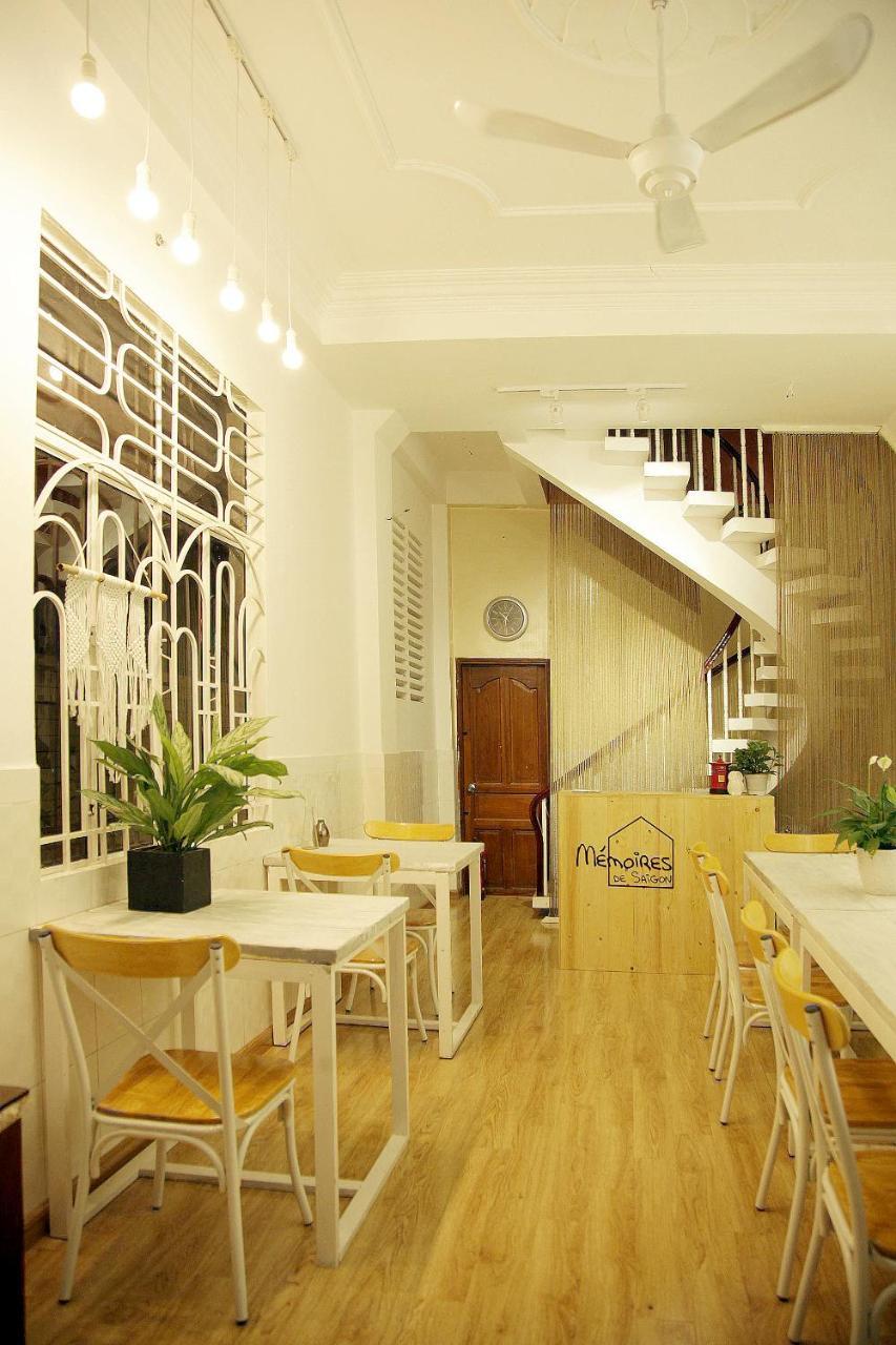 Memoires De Saigon Hostel Ho Chi Minh City Bagian luar foto